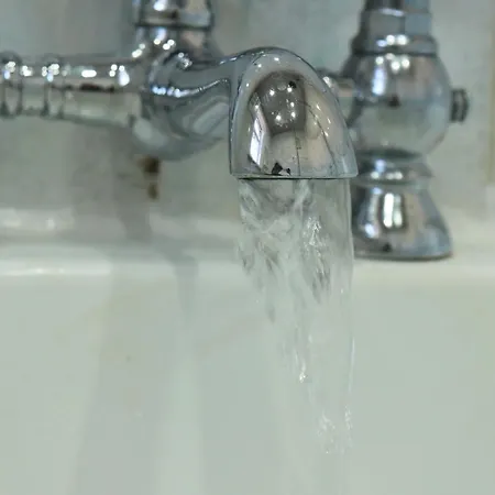 Spacious & Comfortable 3 Bedroom House - Free Wifi & Free Parking Apartman Leeds