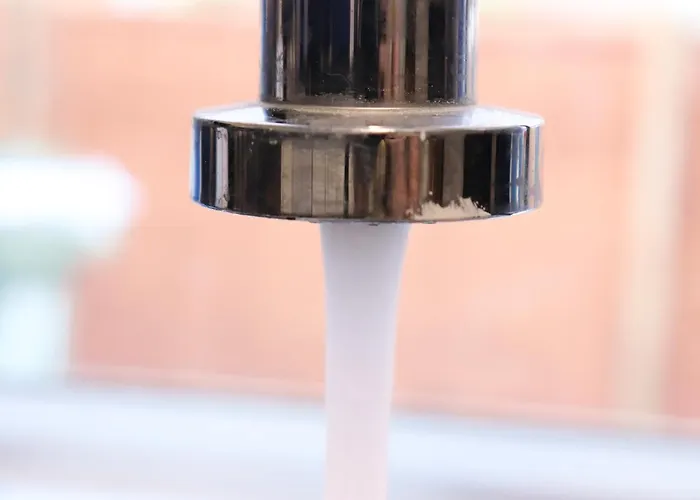 Spacious & Comfortable 3 Bedroom House - Free Wifi & Free Parking * Leeds (West Yorkshire)