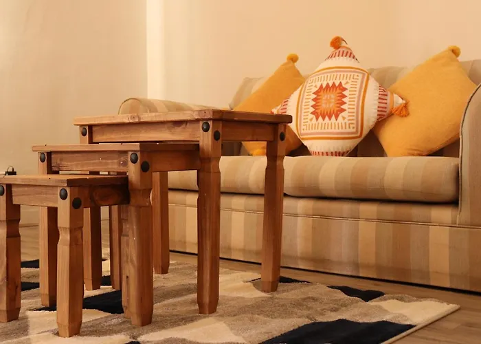 Appartamento Spacious & Comfortable 3 Bedroom House - Free Wifi & Free Parking *