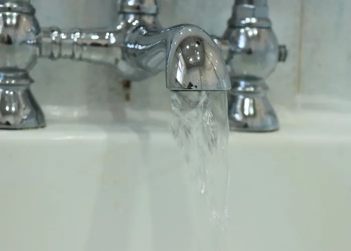 Spacious & Comfortable 3 Bedroom House - Free Wifi & Free Parking Apartment Leeds (West Yorkshire)