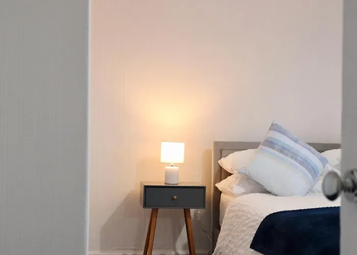 Spacious & Comfortable 3 Bedroom House - Free Wifi & Free Parking Appartamento Leeds (West Yorkshire)