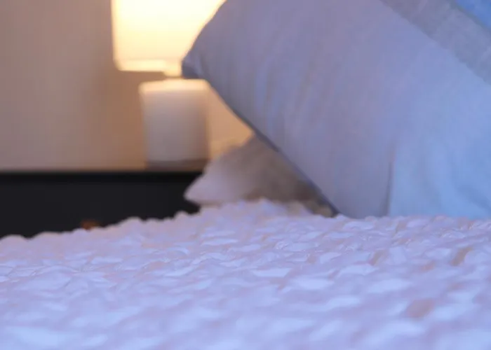 Spacious & Comfortable 3 Bedroom House - Free Wifi & Free Parking * Leeds (West Yorkshire)