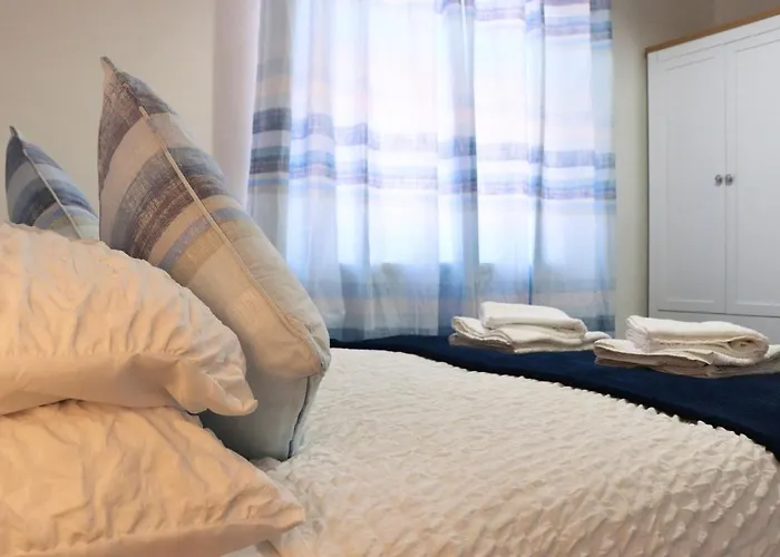 Appartamento Spacious & Comfortable 3 Bedroom House - Free Wifi & Free Parking Leeds (West Yorkshire)